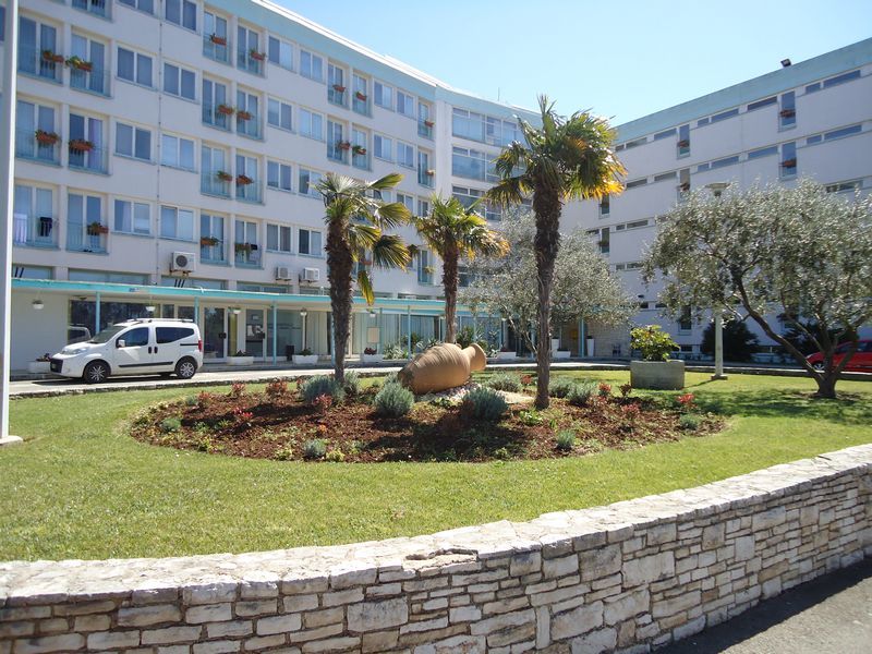Hotel Pula Bagian luar foto